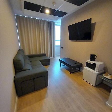 Aparthotel Montcada エクステリア 写真