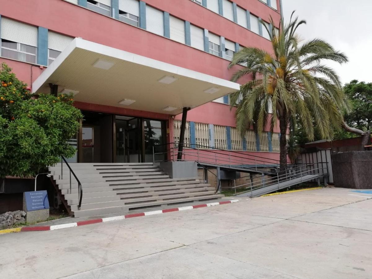 Aparthotel Montcada エクステリア 写真